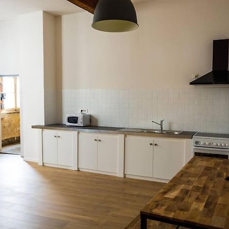 Apartment In Hyper Center - 3 Bedrooms Арл Екстериор снимка